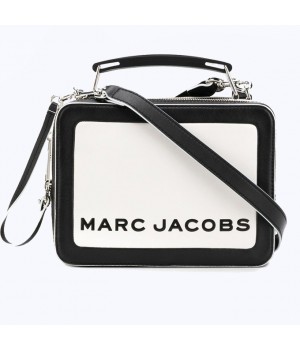 Marc Jacobs SoftBox